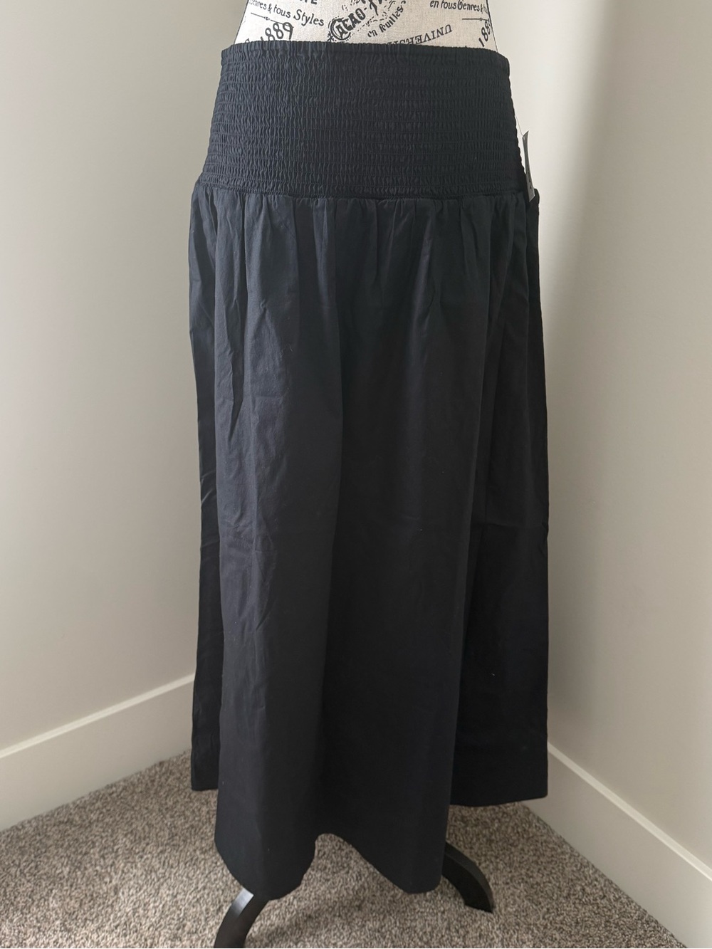 Old Navy Twill Smocked-Waist Maxi Skirt